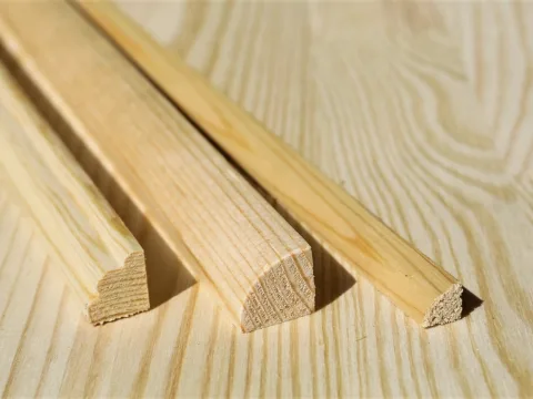 Штапик из сосны и ели 10 x 10 x 3000 мм, класс Экстра